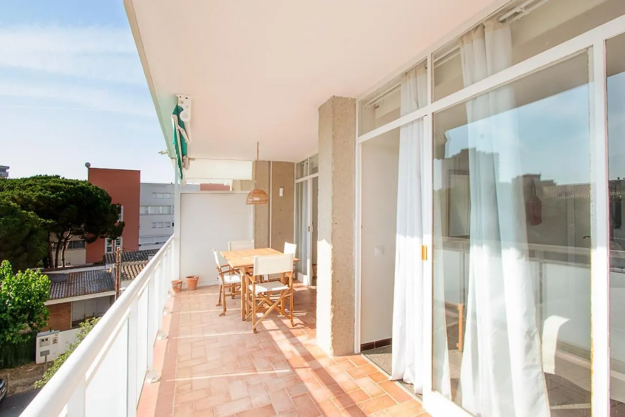 Precioso Apartamento En Platja D'Aro, Costa Brava.